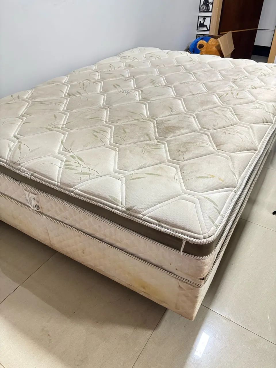 Cama box