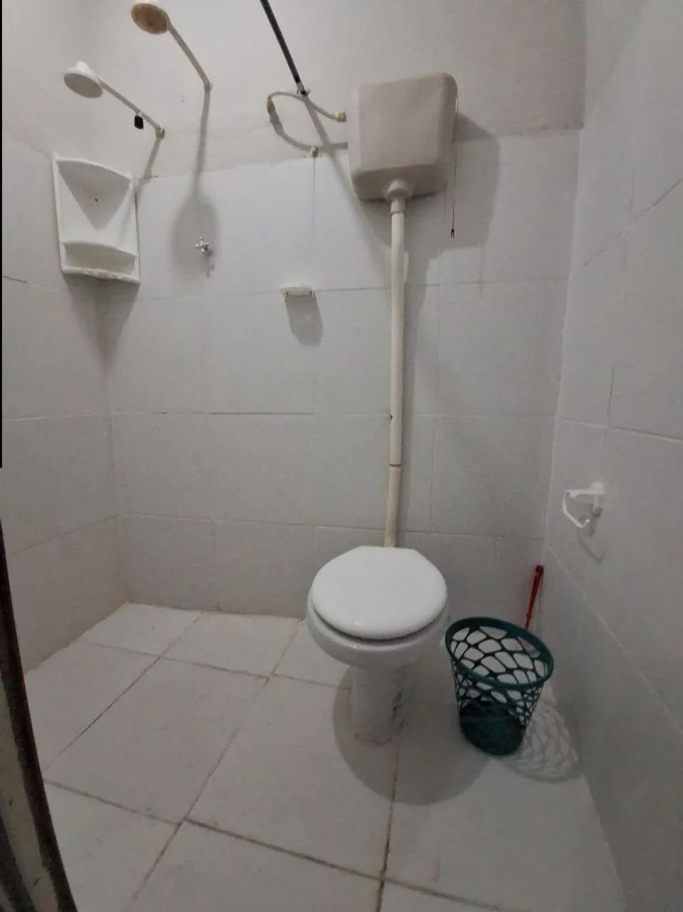 Alugo apartamento kitnet mobiliado - Foto 2