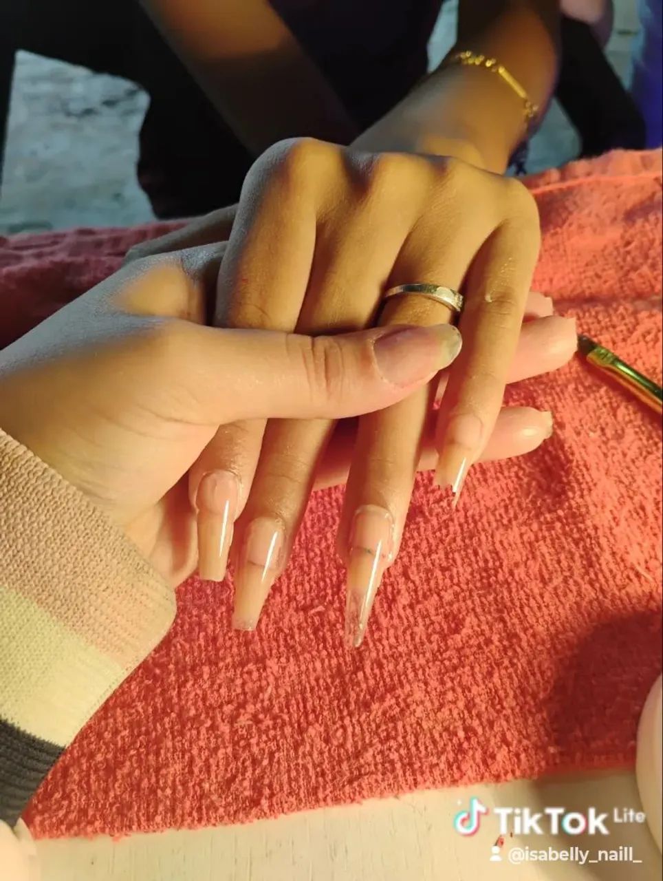 Isabelly de Carvalho Martins | Nail Designer ? - Foto 2