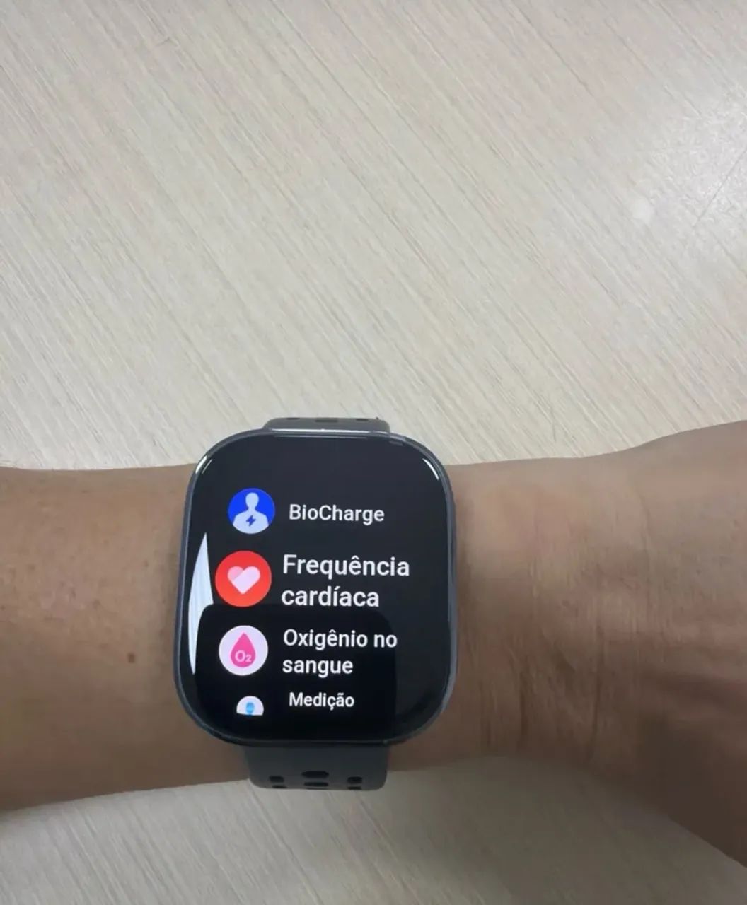 Smartwatch Amazfit Bip 6 - Foto 3