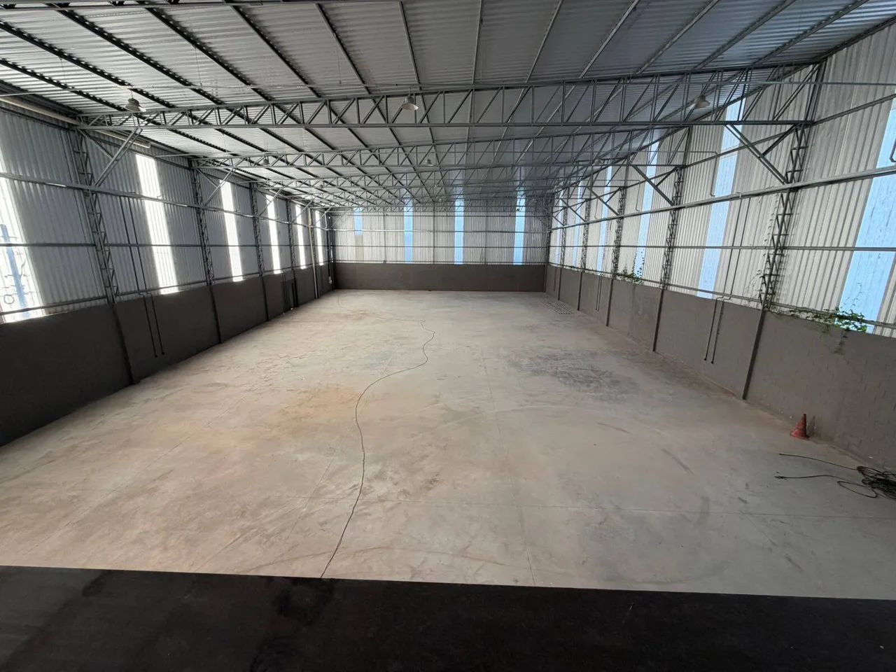 Galpão para alugar em Vila Velha- ES com 1.200 m2 - Foto 4