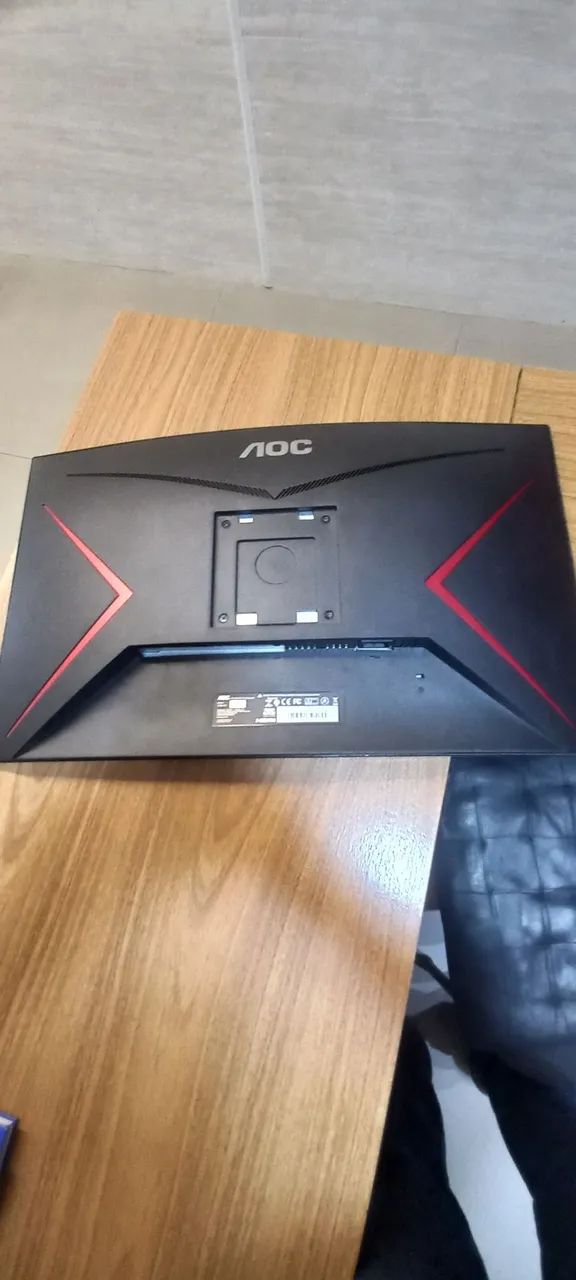 Monitor AOC 27 pol, 244hz - Foto 3