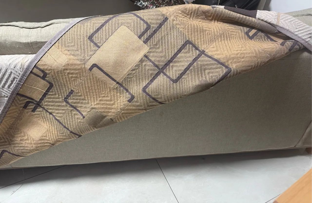 Sofá com almofadas de encosto removível . - Foto 3