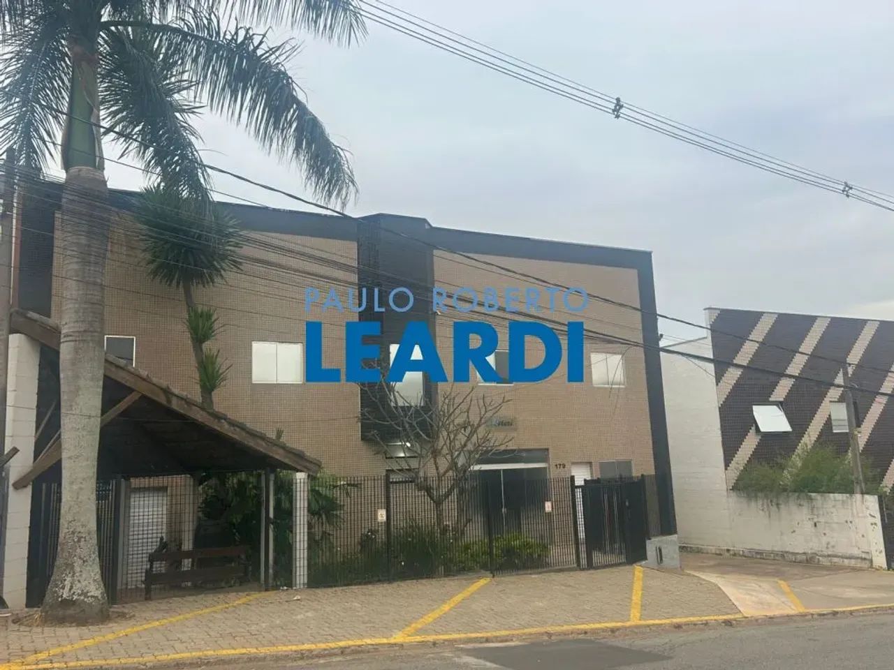 GALPÃO - MACUCO - SP