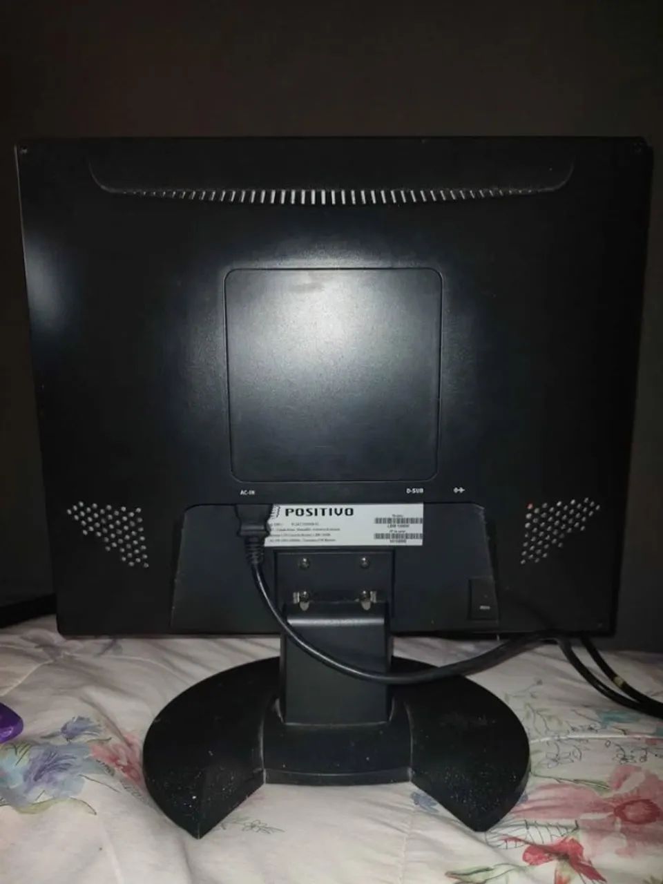 Monitor 15 polegadas POSITIVO LCD 1560W widescreen - Foto 2