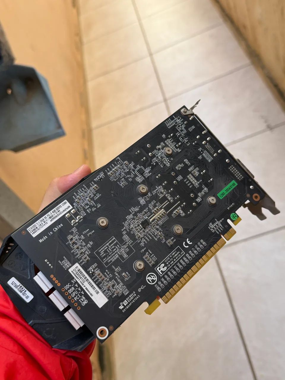 GTX 1050 Ti 4GB - Foto 2