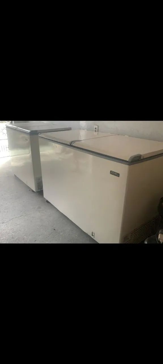 Freezer bem conservado 