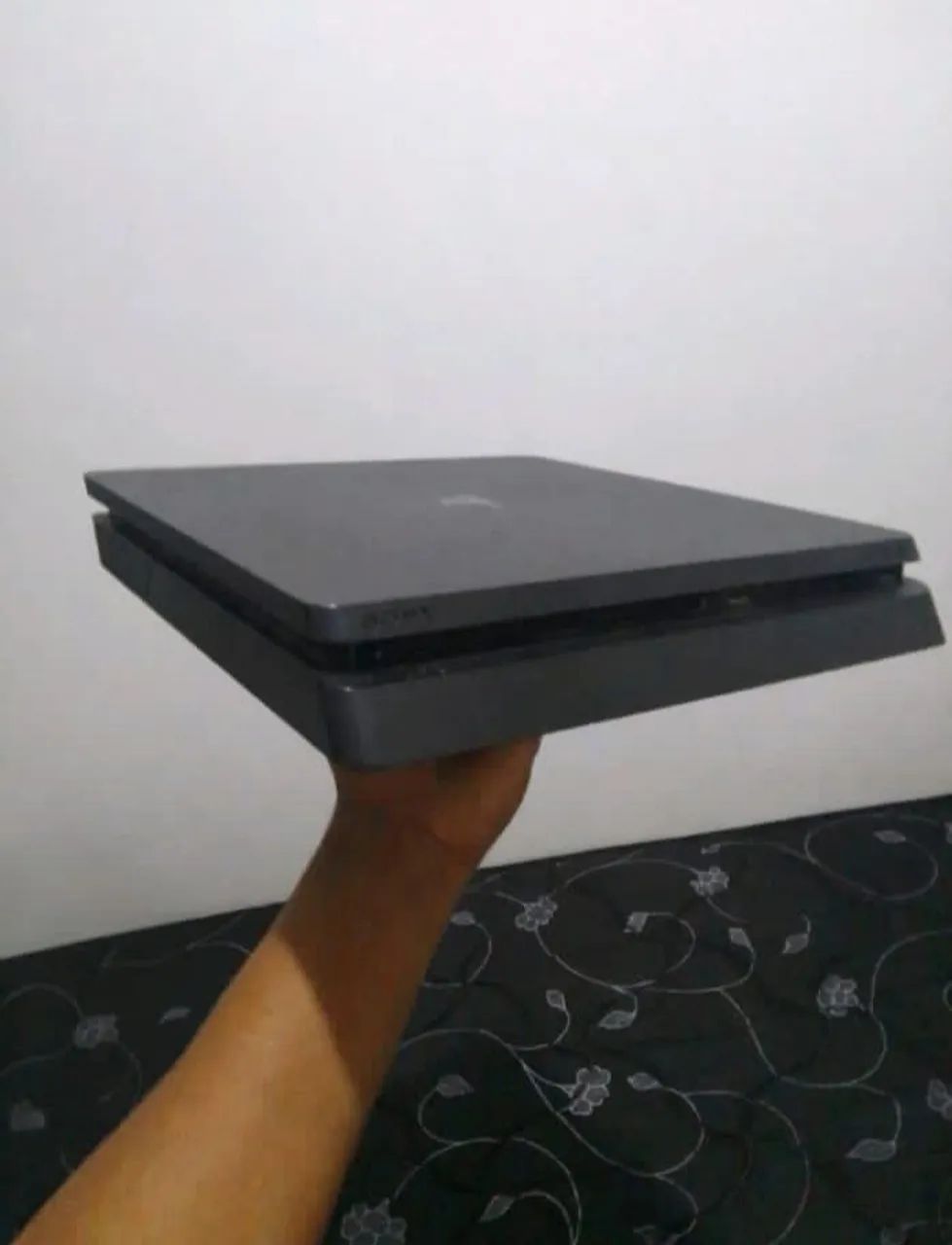 PS4 + TV