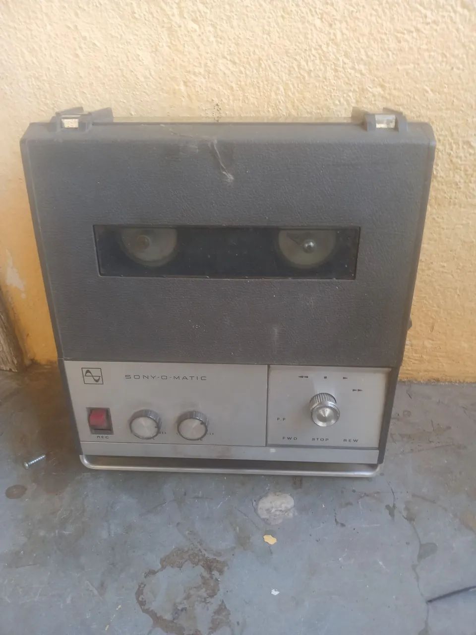 12Gravador antigo Sony