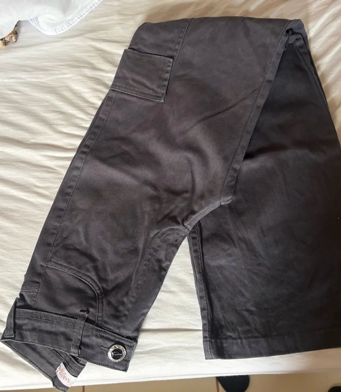 Calça cargo cinza 34