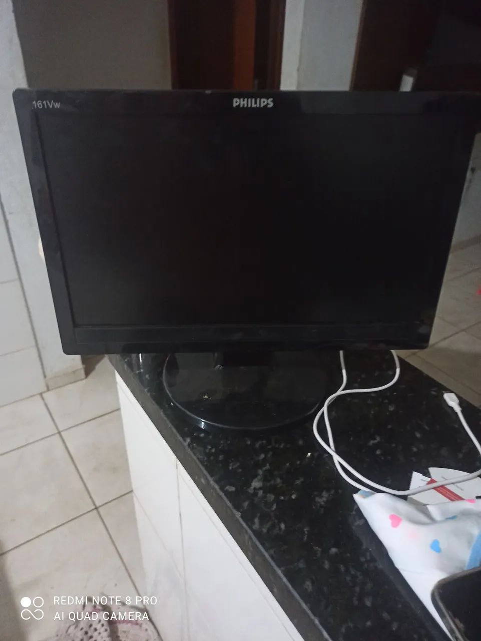 Monitor de computador 16 polegadas funcionando perfeitamente
