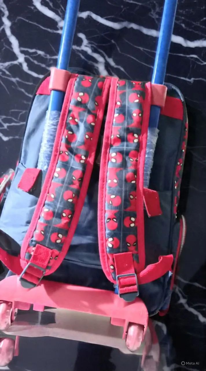 Mochila infantil do Homem Aranha  - Foto 4