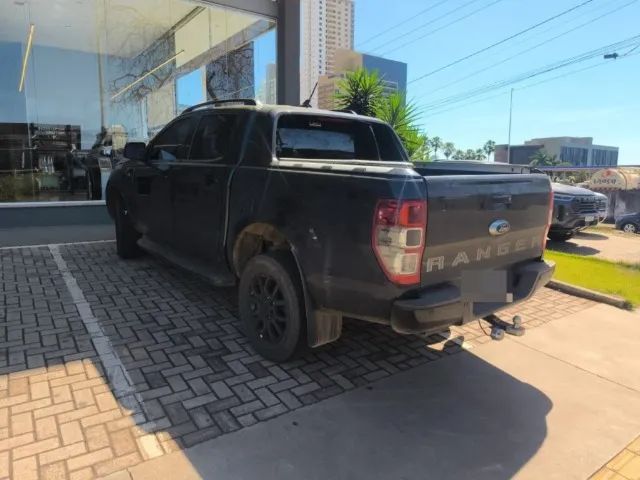 Ford Ranger Black 2.2 4X2 CD Diesel AUT 2023 - Foto 3