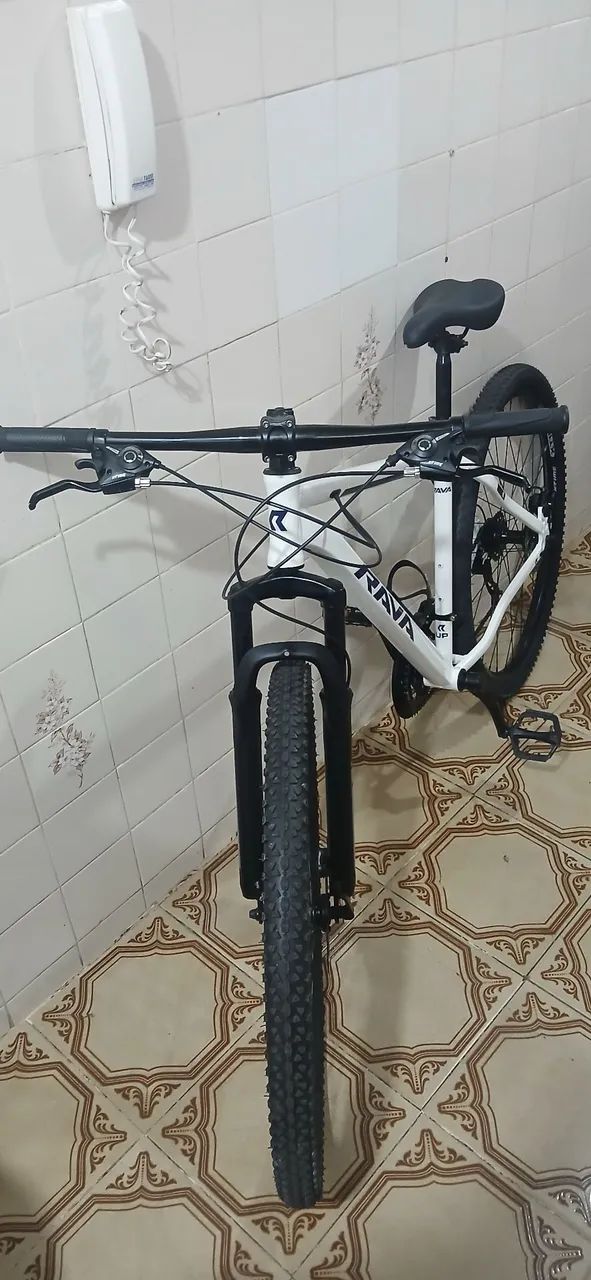 Bicicleta aro 29 quadro 19 - Foto 2