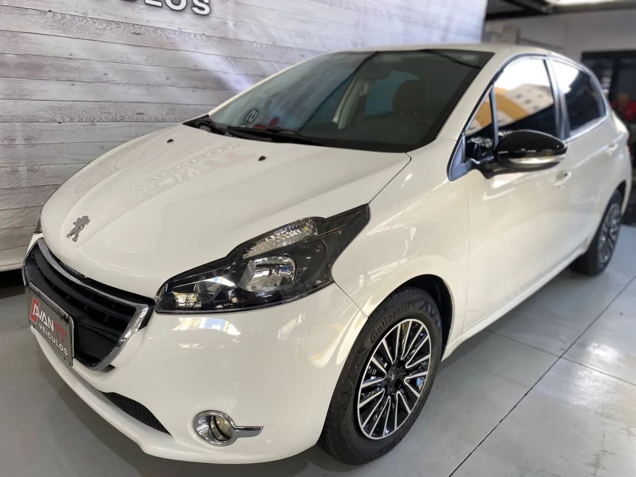 Peugeot 208 208 Active/Active Pack 1.5 Flex 8V 5p 2014