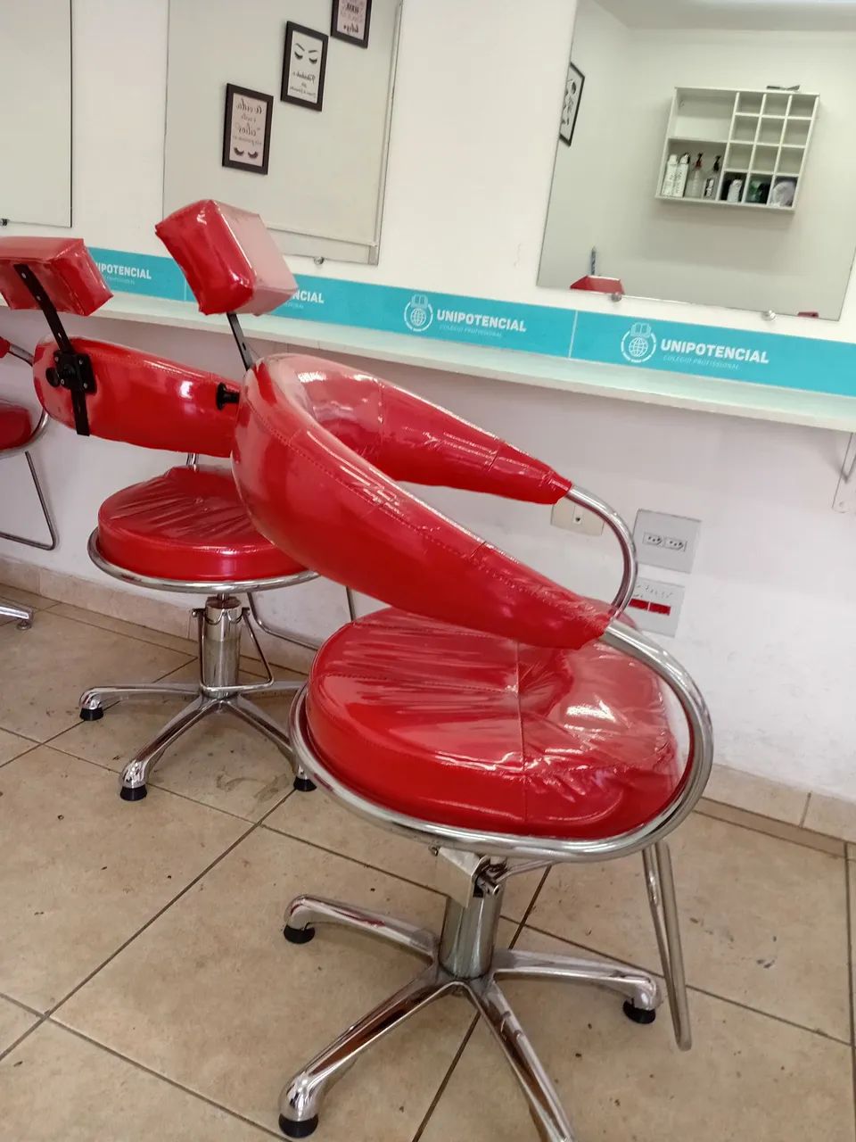 Cadeira cabeleireiro estética 6 unidades  - Foto 2