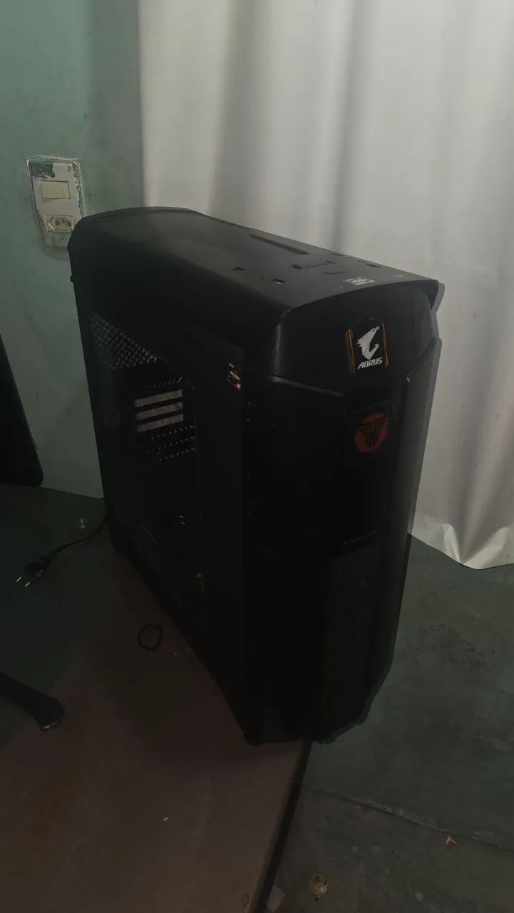 Placa Mãe Asus Tuf Plus Gaming com Processador Intel i3 e Memória HyperX496376569597143041
