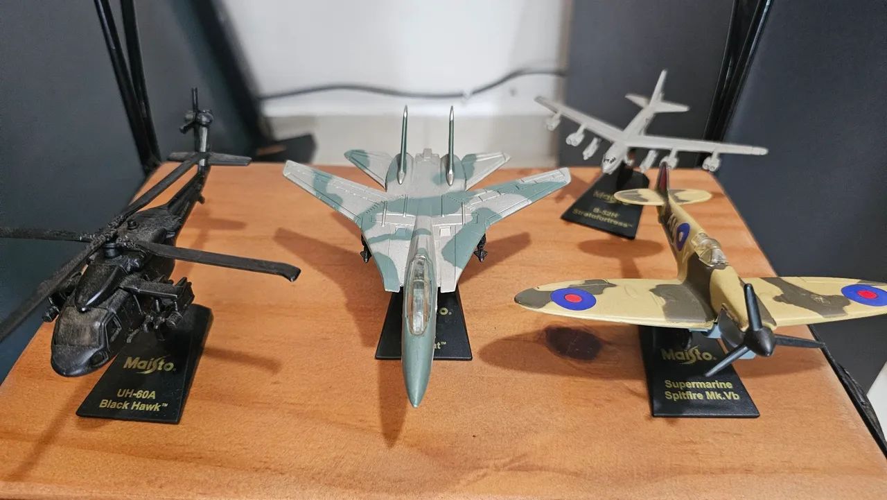 12 Aviões Maisto coleção.  - Foto 4