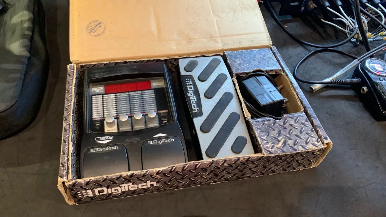 Pedaleira Digitech RP255 - Ótimas condições  - Foto 4