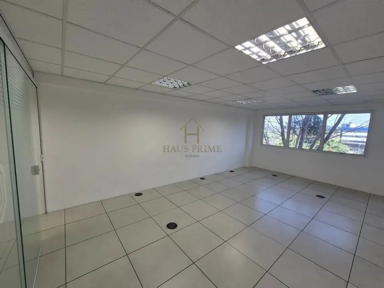 Sala à venda em Cotia, Lageadinho, com 38 m², Condomínio The Square Open Mall - Foto 2