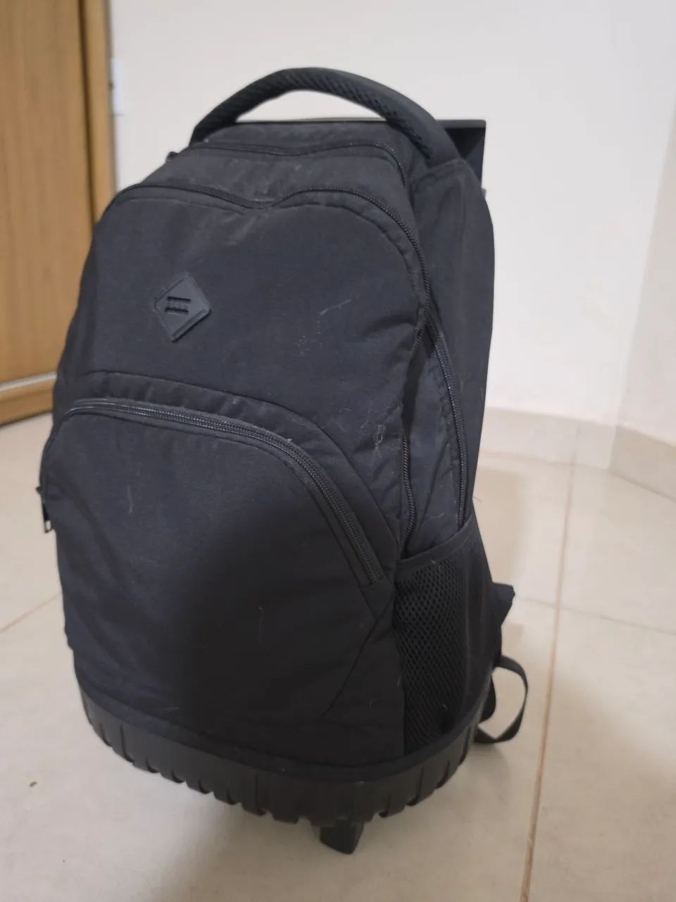 MOCHILA DE RODINHAS - Foto 3
