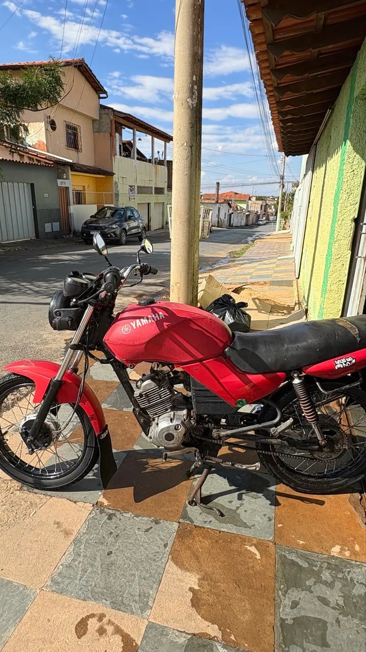 YBR 2002 - Foto 2