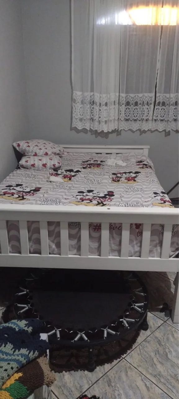 Cama de Casal Com o Coxão 