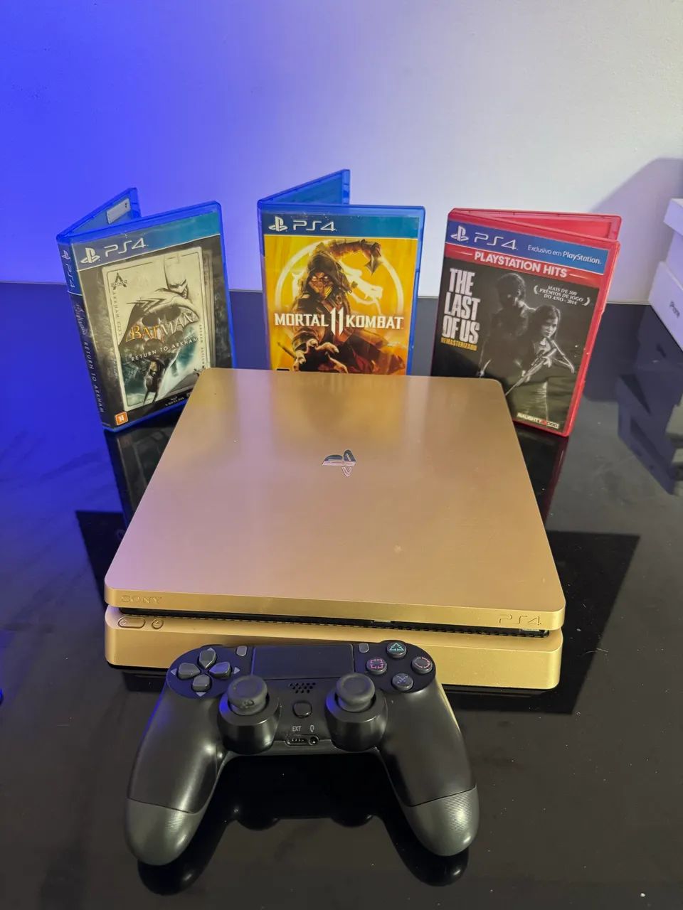Ps4 slim 1TB Gold Edition (versão limitada)
