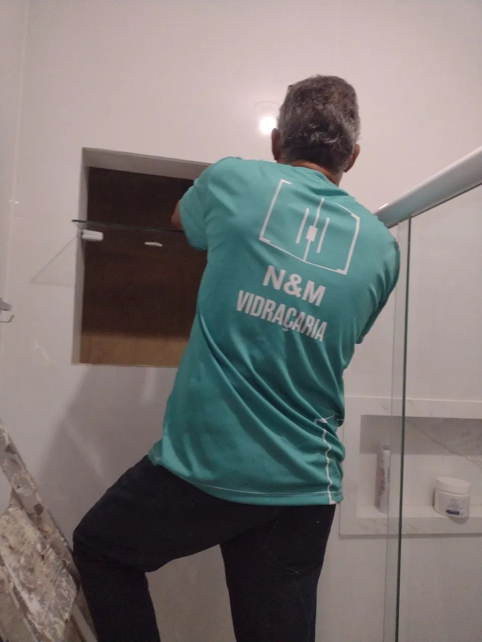 Vidraceiro e vidraçaria 