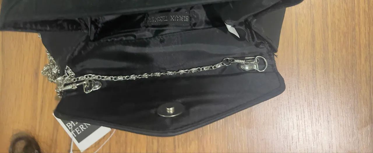 Bolsa com alça metal NOVA  - Foto 2