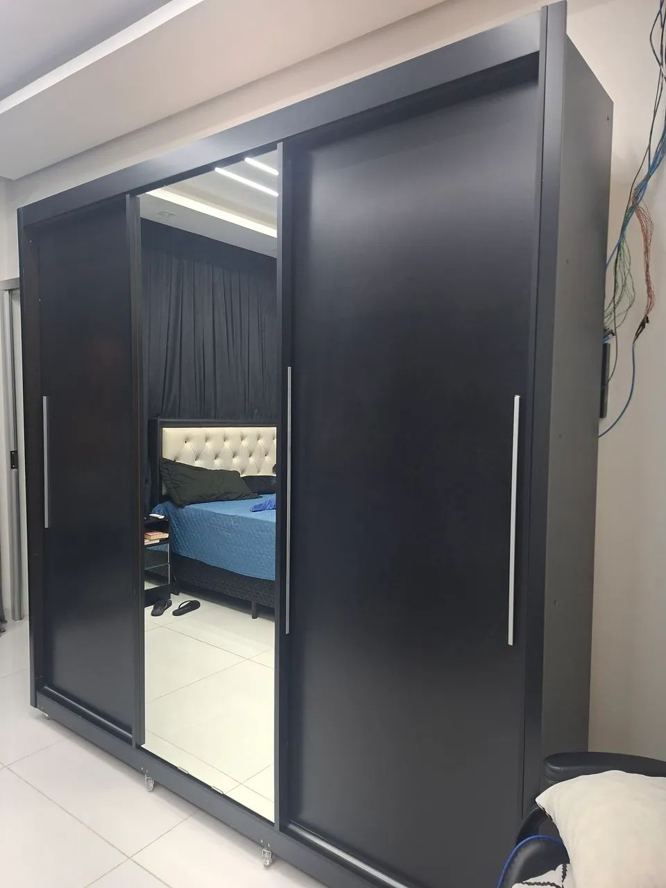 Guarda roupa novo