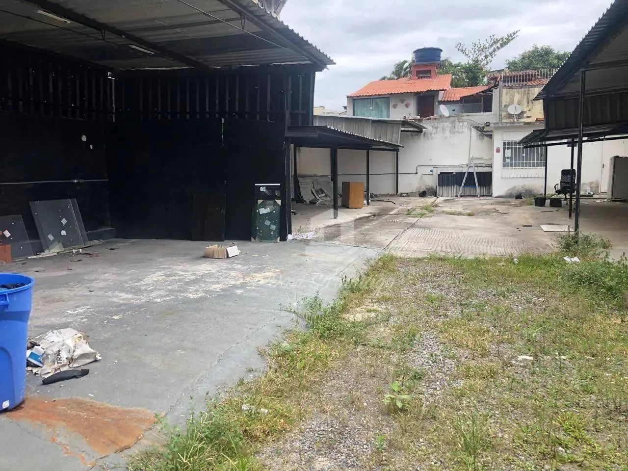 Ampla Área de 325m² próximo a Alameda - Foto 2