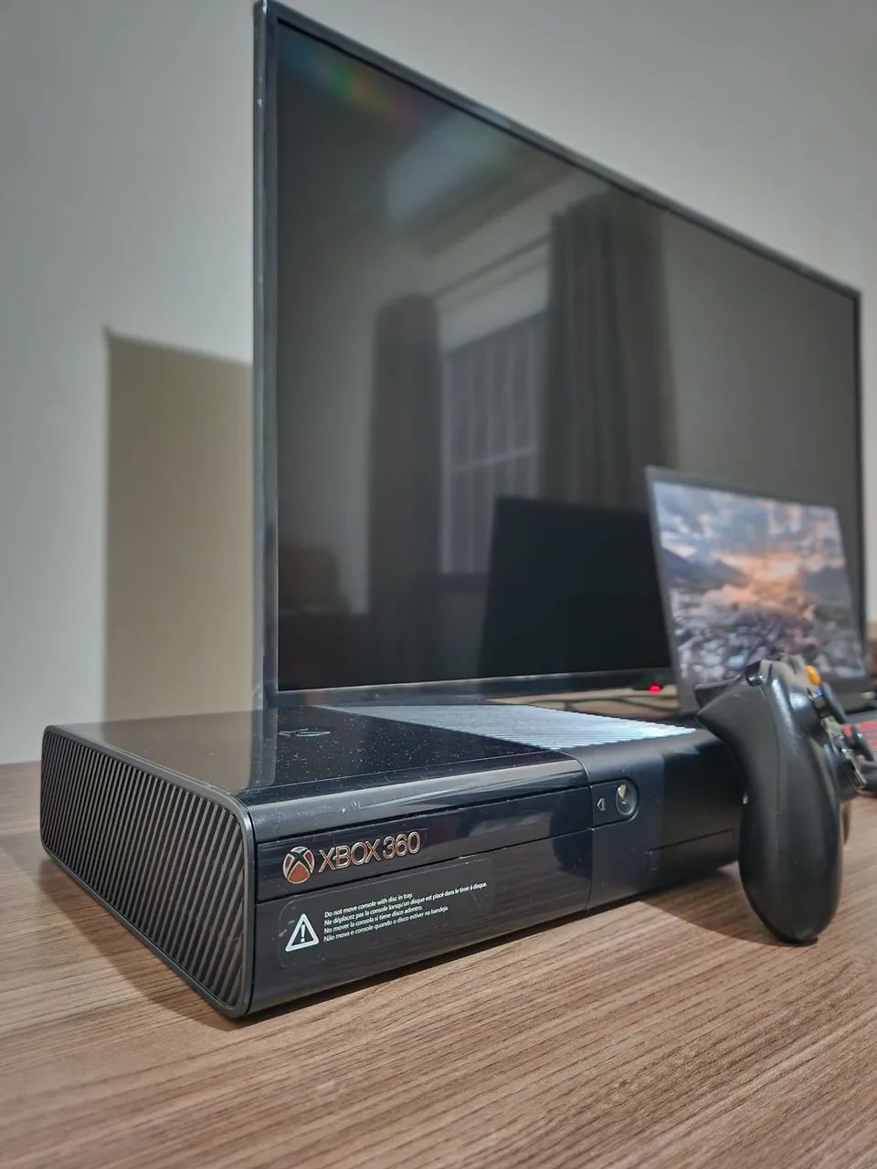 Xbox 360 SuperSlim 