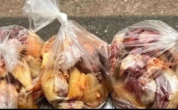Peça já sua galinha caipira fresquinha  - Foto 5