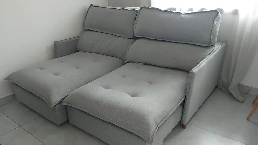 Sofá grande retrátil 2 e 3 lugares cinza - Foto 3