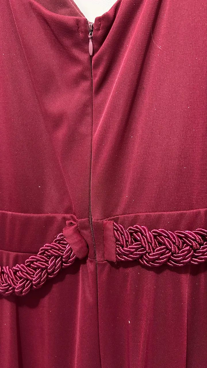 Vestido festa vinho com brilho  - Foto 4