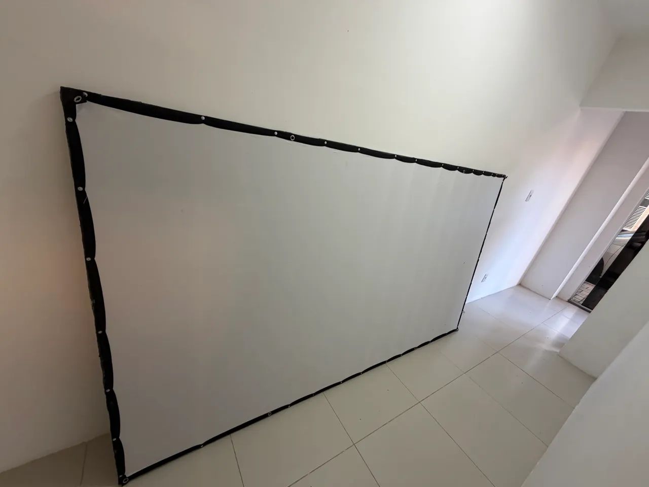 Tela de Projeção 120 Polegadas - Grande Formato para Projetor