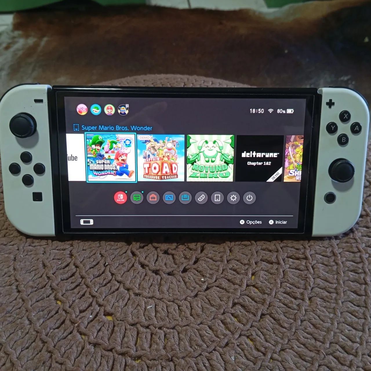 Nintendo Switch OLED 64gb quase não usado + ACESSÓRIOS - Consoles