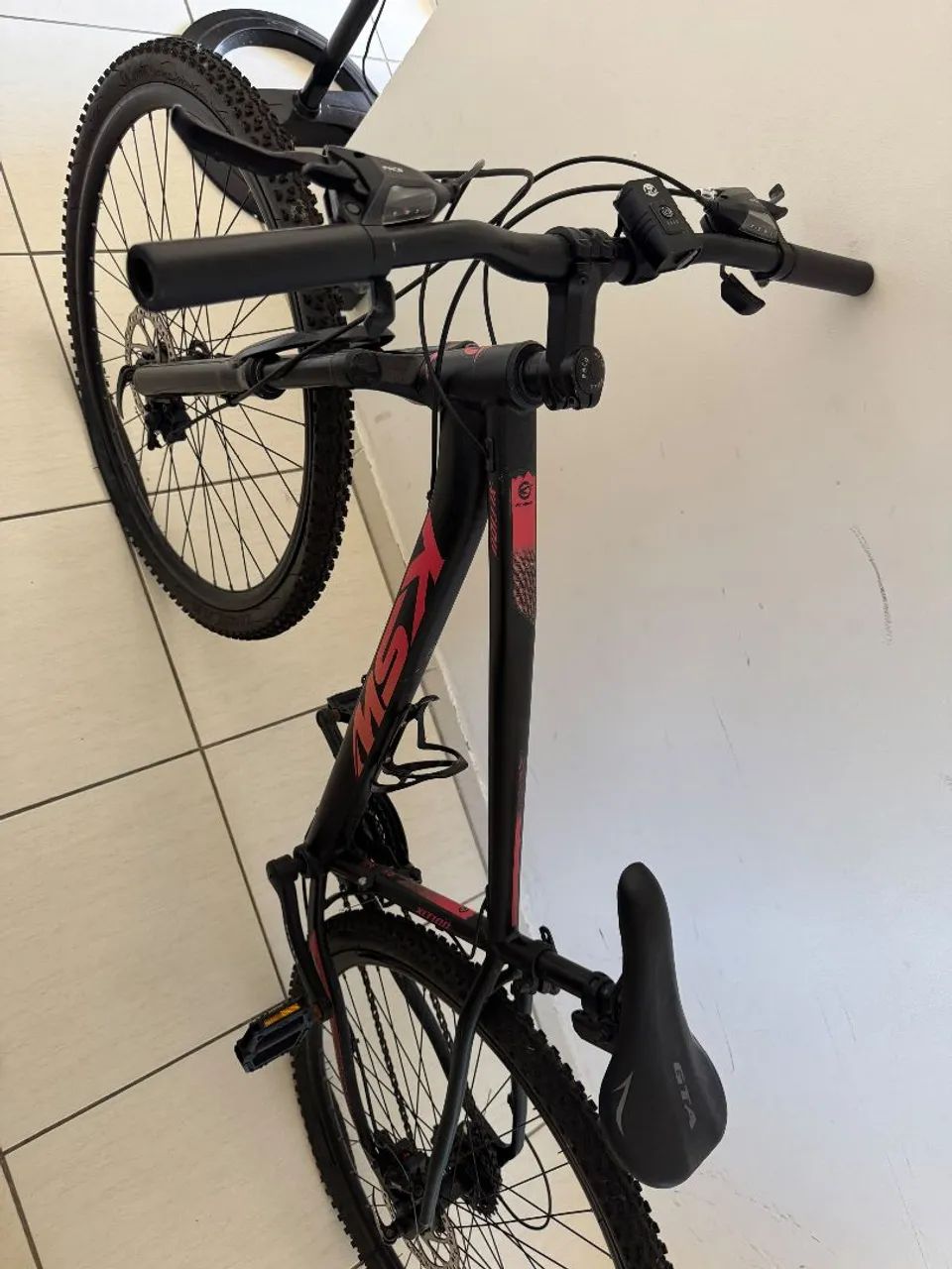 Bicicleta KSW XLT 100 Aro 29 - Estado de Nova (Usada 2x) - Foto 5