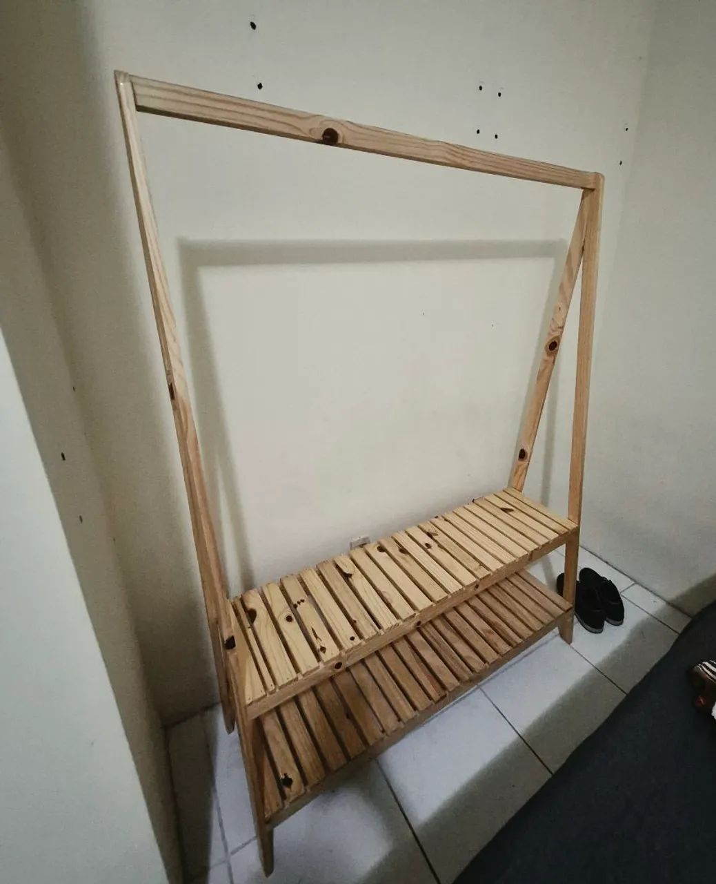 Arara para roupas  - Foto 2