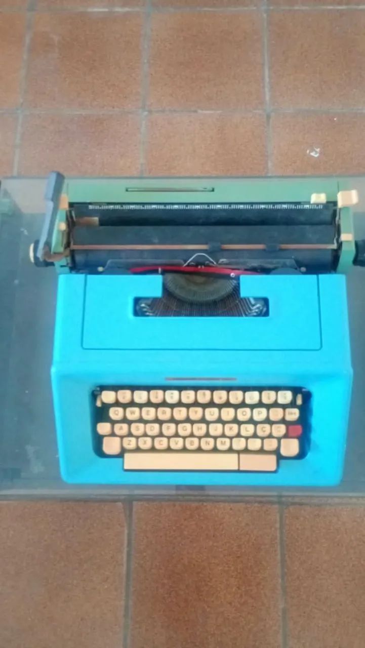 Maquina de datilografia olivet  - Foto 3