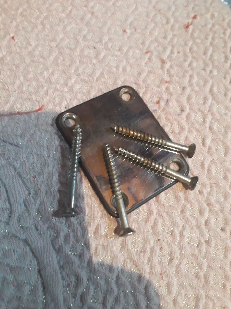 Neck plat 