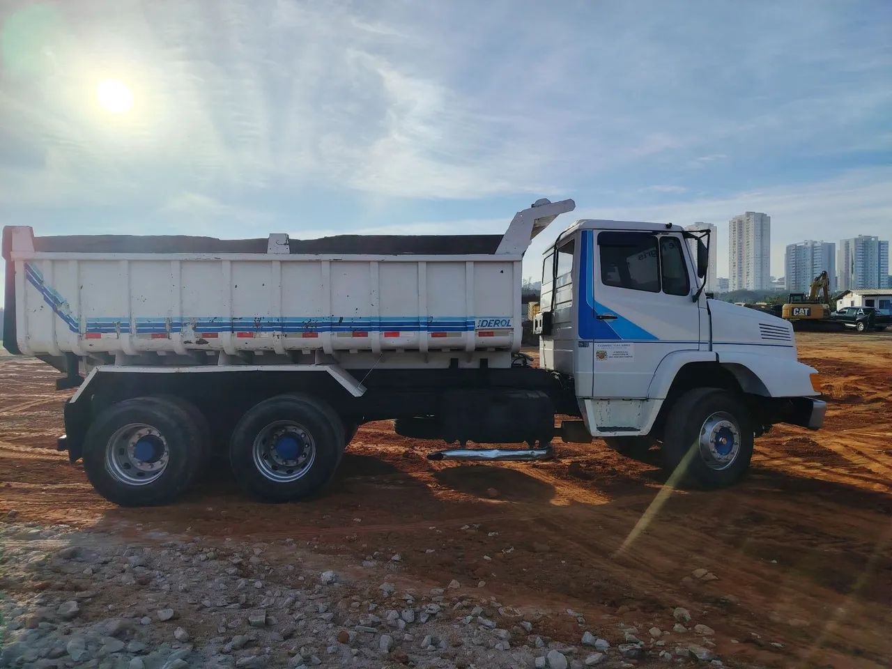 MB 2325 traçado caçamba  - Foto 5