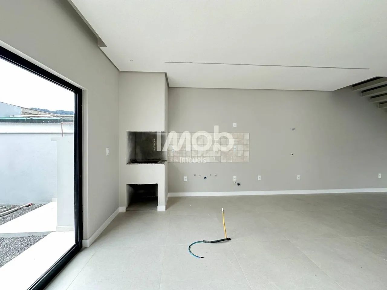 GEMINADO COM SUÍTE + 2 QUARTOS, AMIZADE - Foto 4