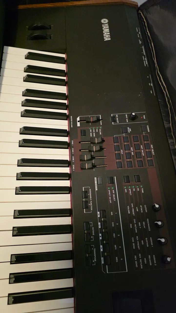 Yamaha S90 XS - Foto 3