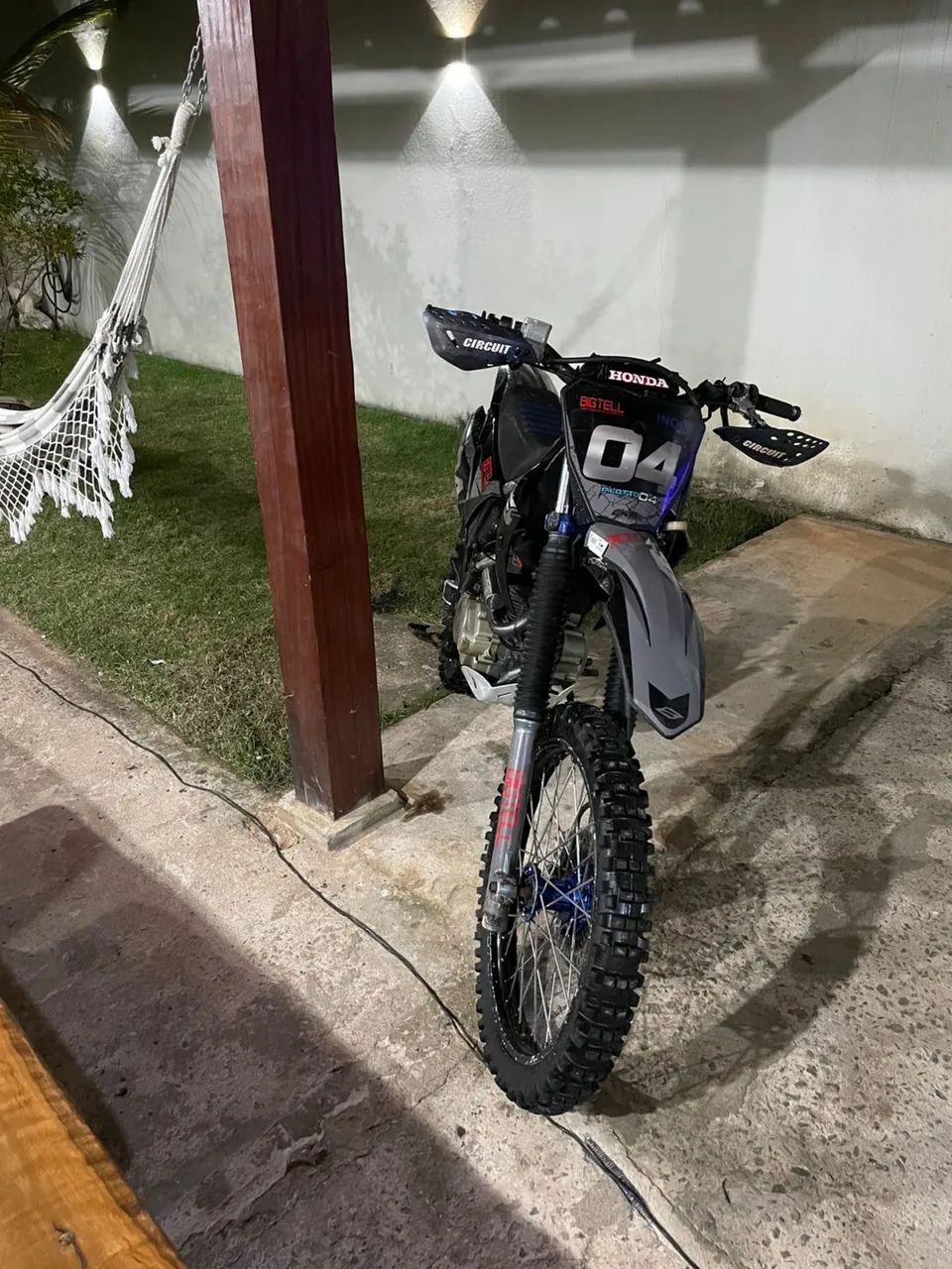 CRF 230 - Foto 2