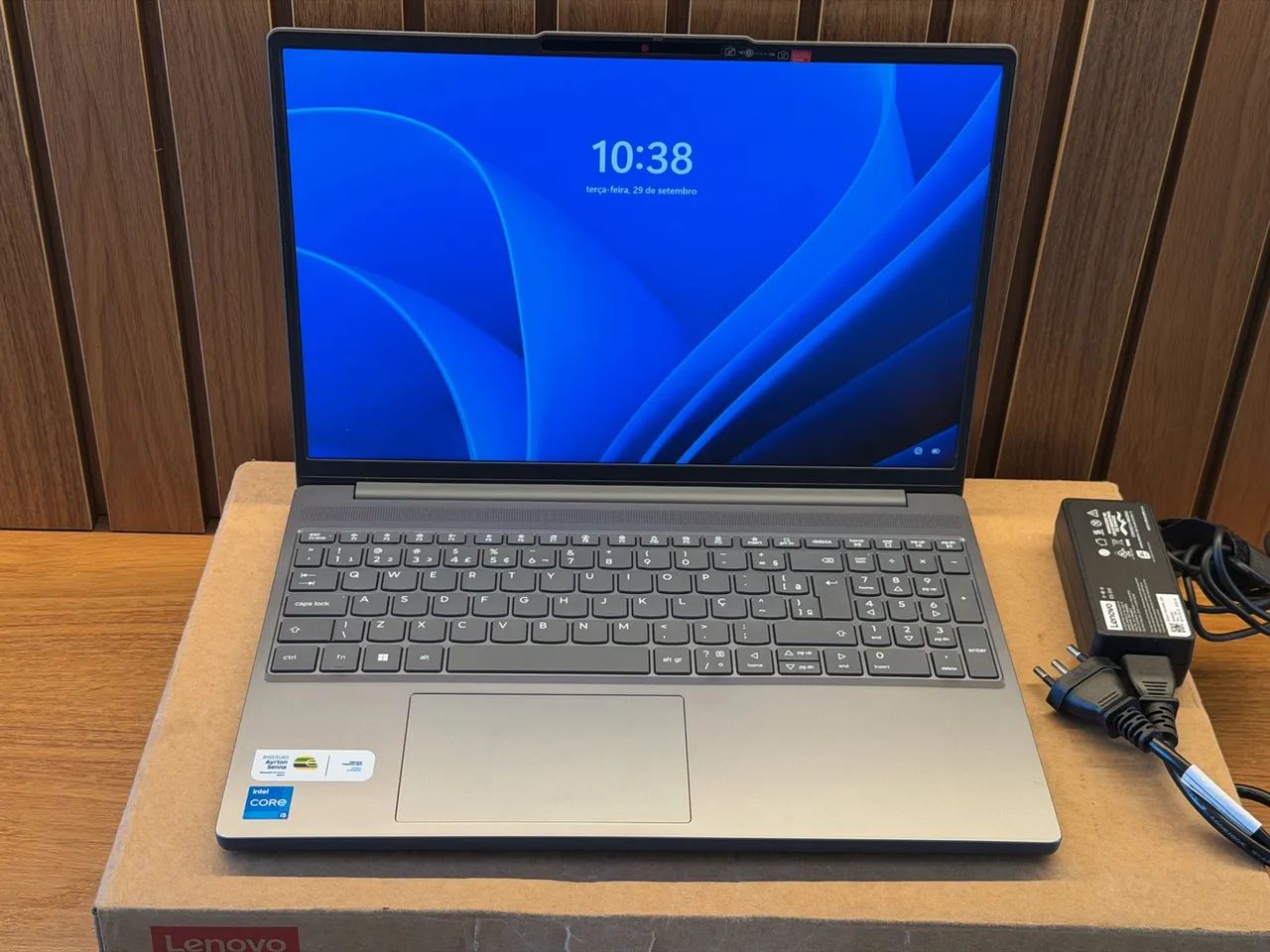 Notebook Lenovo Slim i5 13th 8GB RAM 512SSD - Foto 2