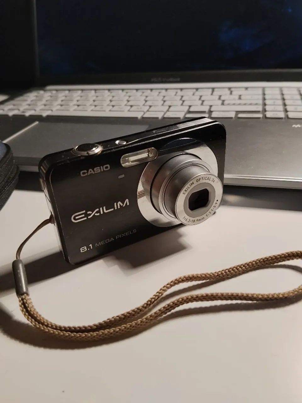 Casio Exilim Camera432957447031367681