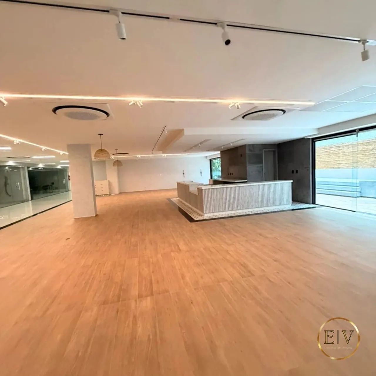 VENDO SALA COMERCIAL NO PORTO QUALITY  - Foto 2