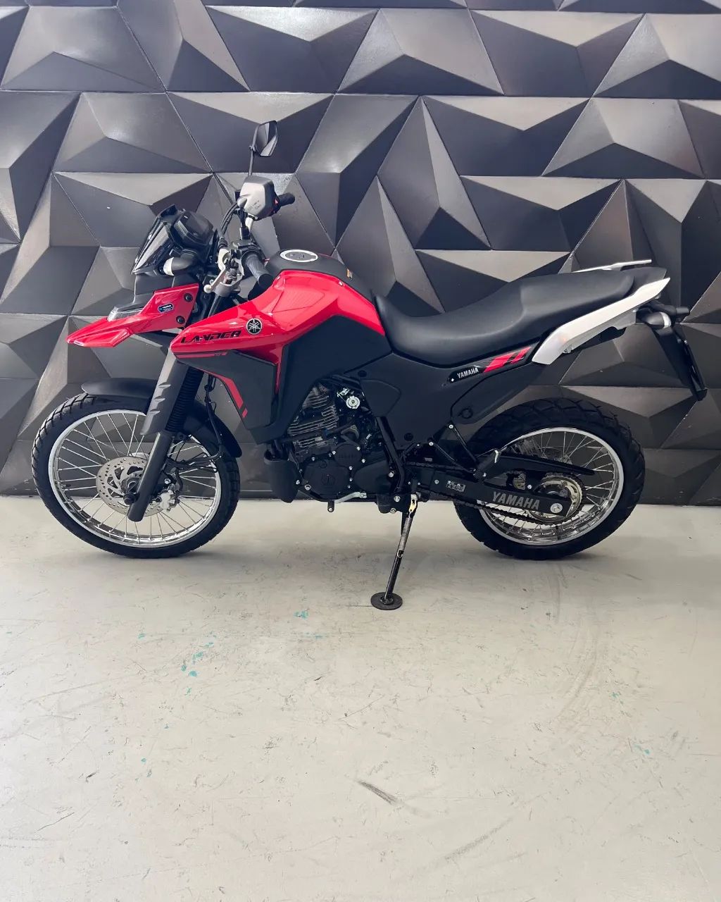 XTZ 250 LANDER CONNECTED - Foto 5